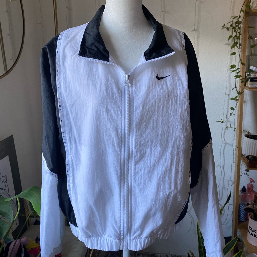 Nike Windbreaker